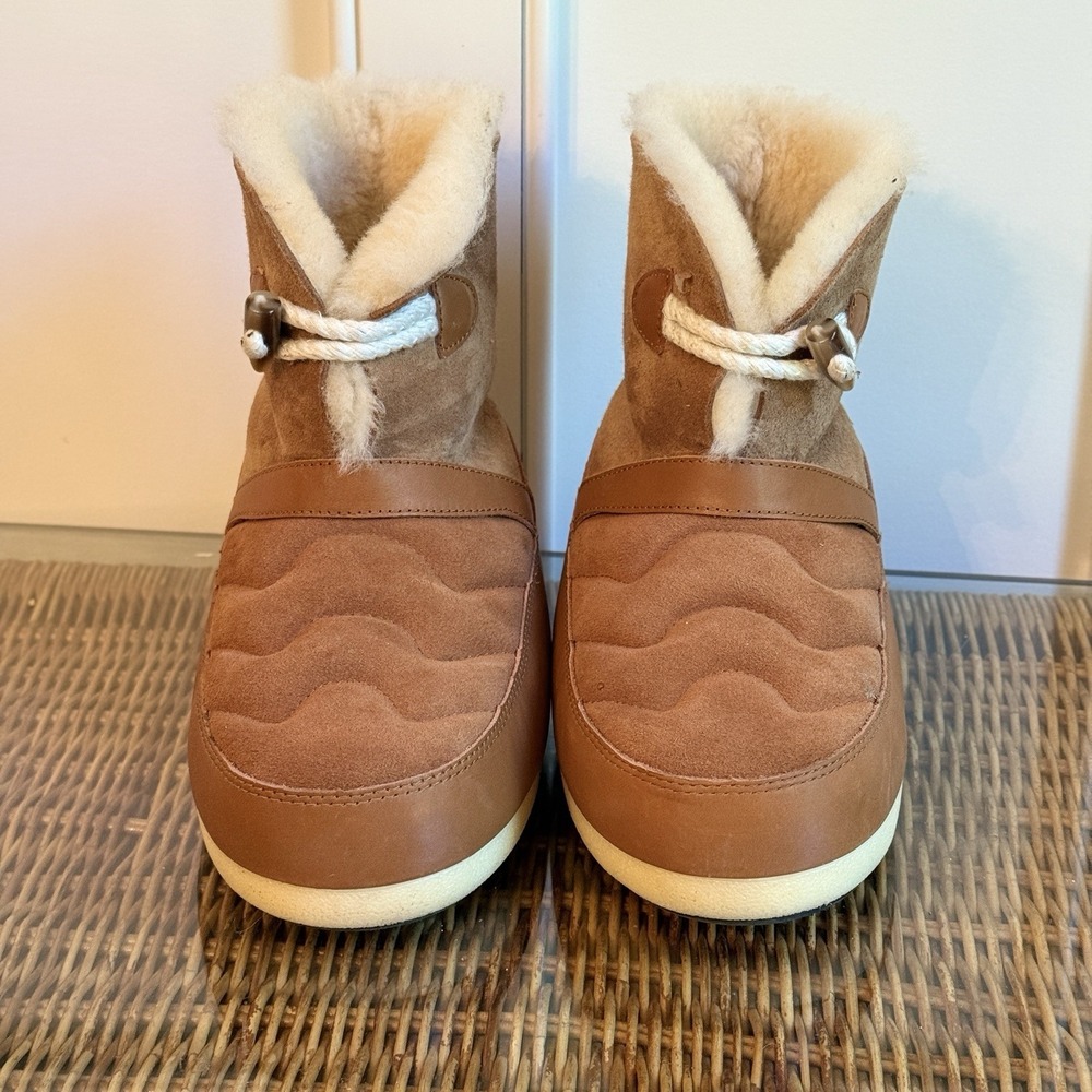MOON BOOTS  EVX BROWN IGLOO BOOTS Cognac Women's Size 5/6